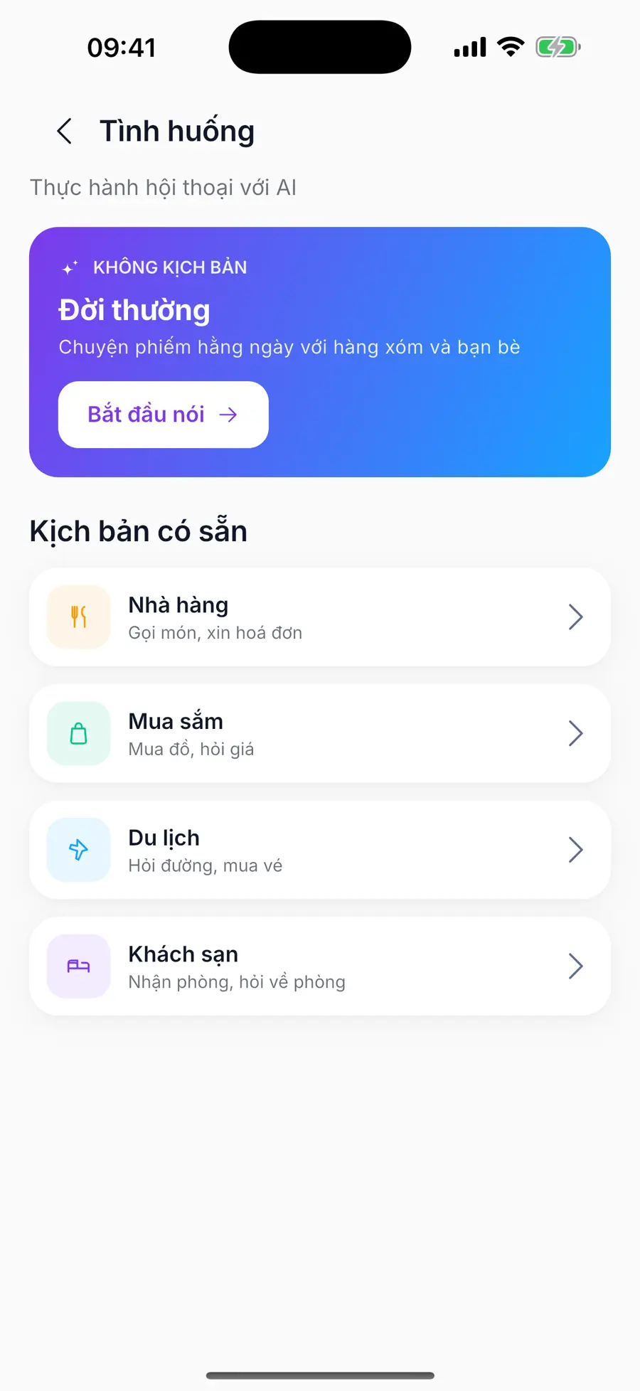 Màn tình huống: hội thoại đời thường và các kịch bản nhà hàng, mua sắm, du lịch, khách sạn.